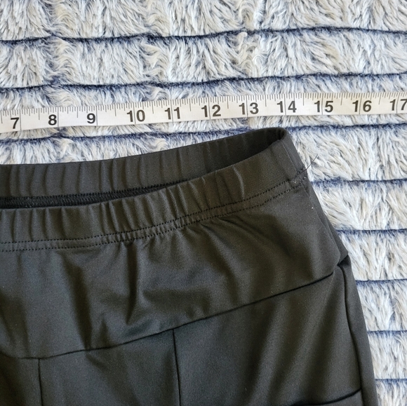 SHEIN Curve 1xl Black Leggings With Sheer Panels And Bats - Picture 2 of 6